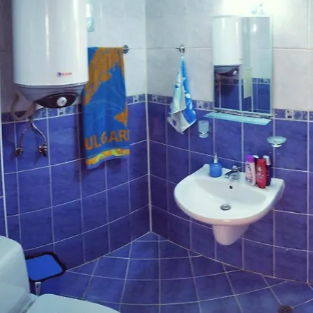Big Apartment Near The Sea + Kitchen, Wifi &Ac Appartamento *
